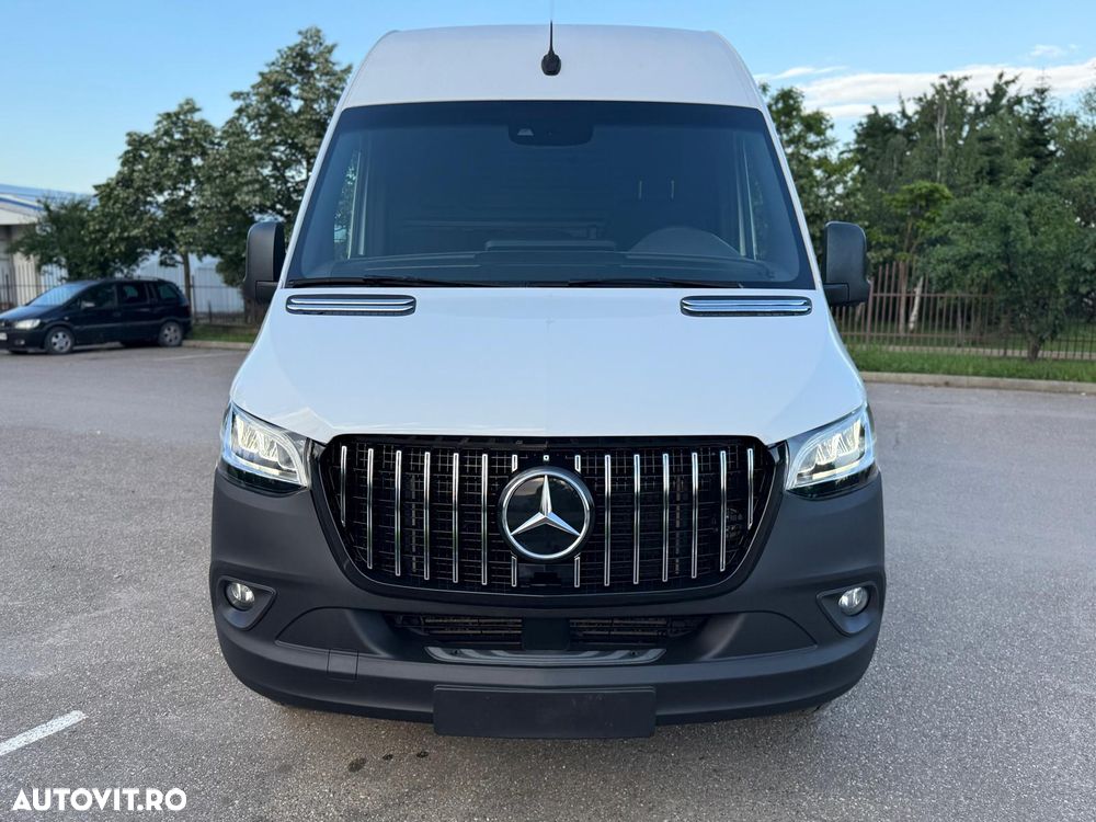 Mercedes-Benz Sprinter - 9