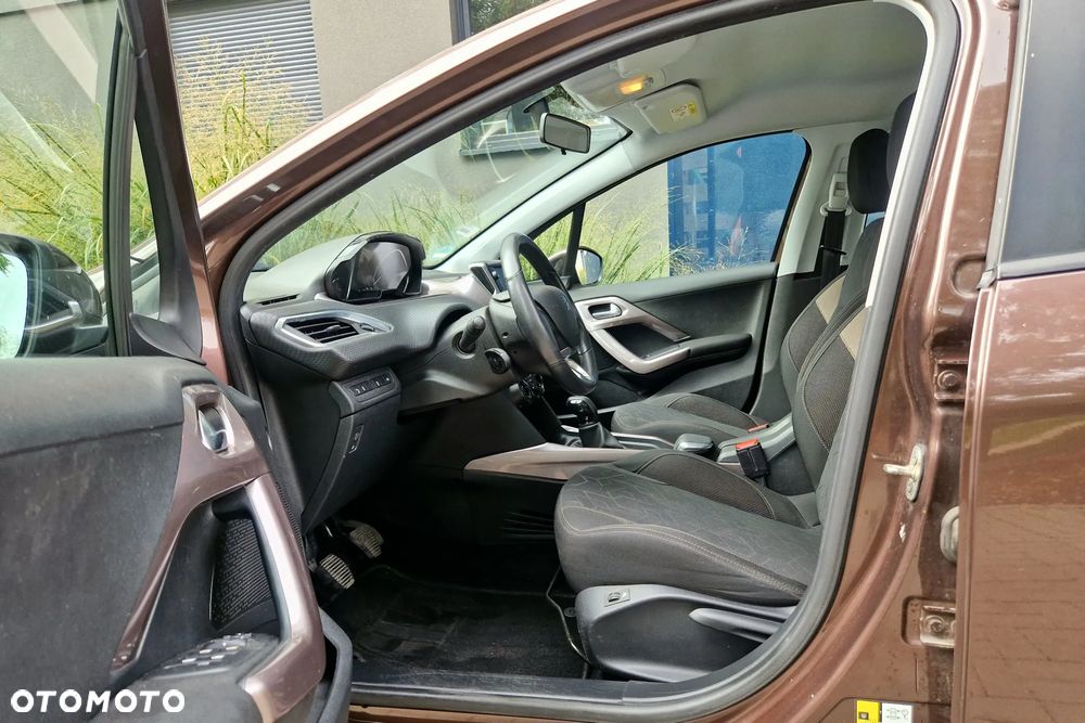Peugeot 2008 - 7