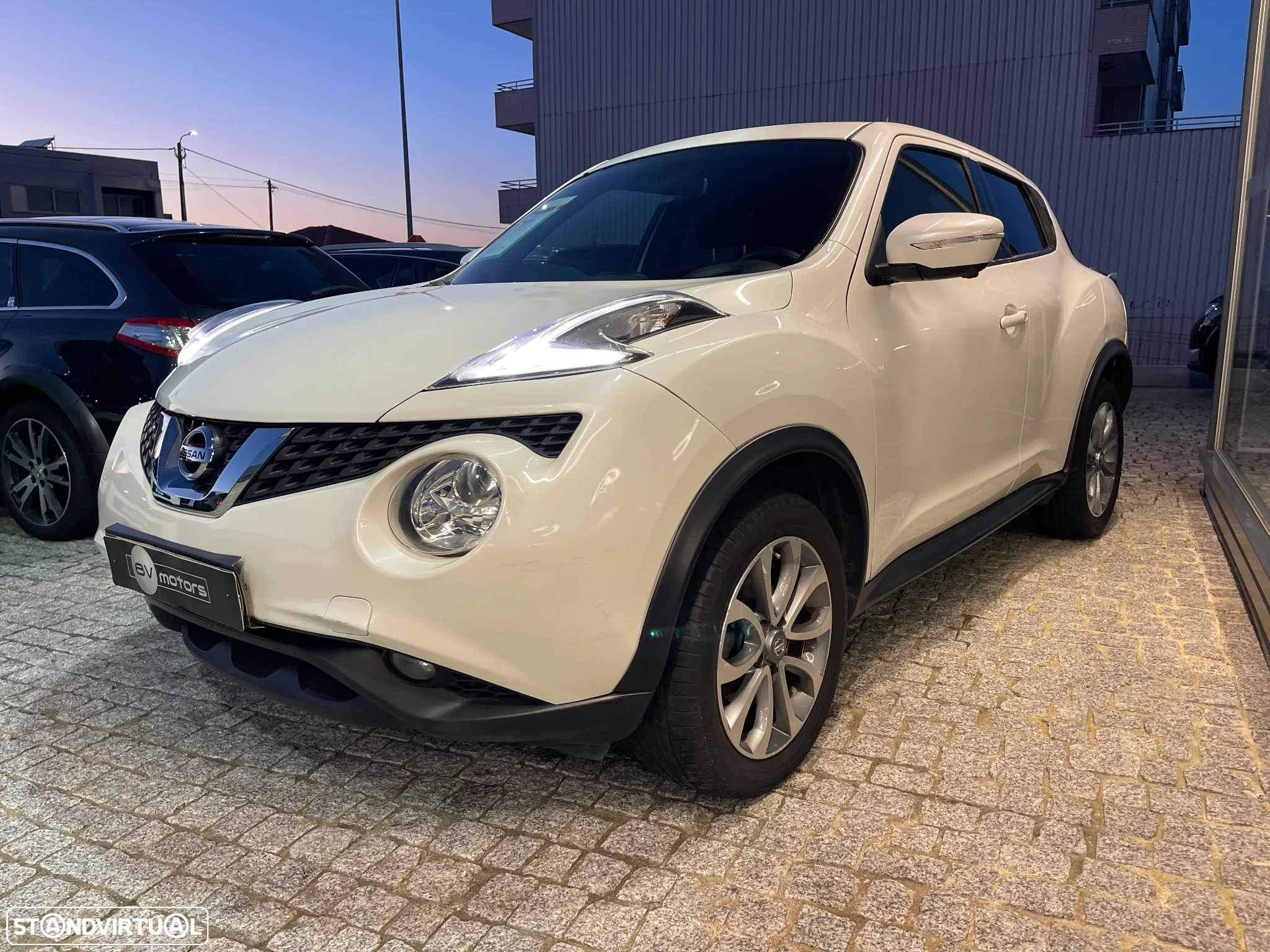 Nissan Juke 1.5 dCi Tekna S P.Ext.1 Red D. - 6