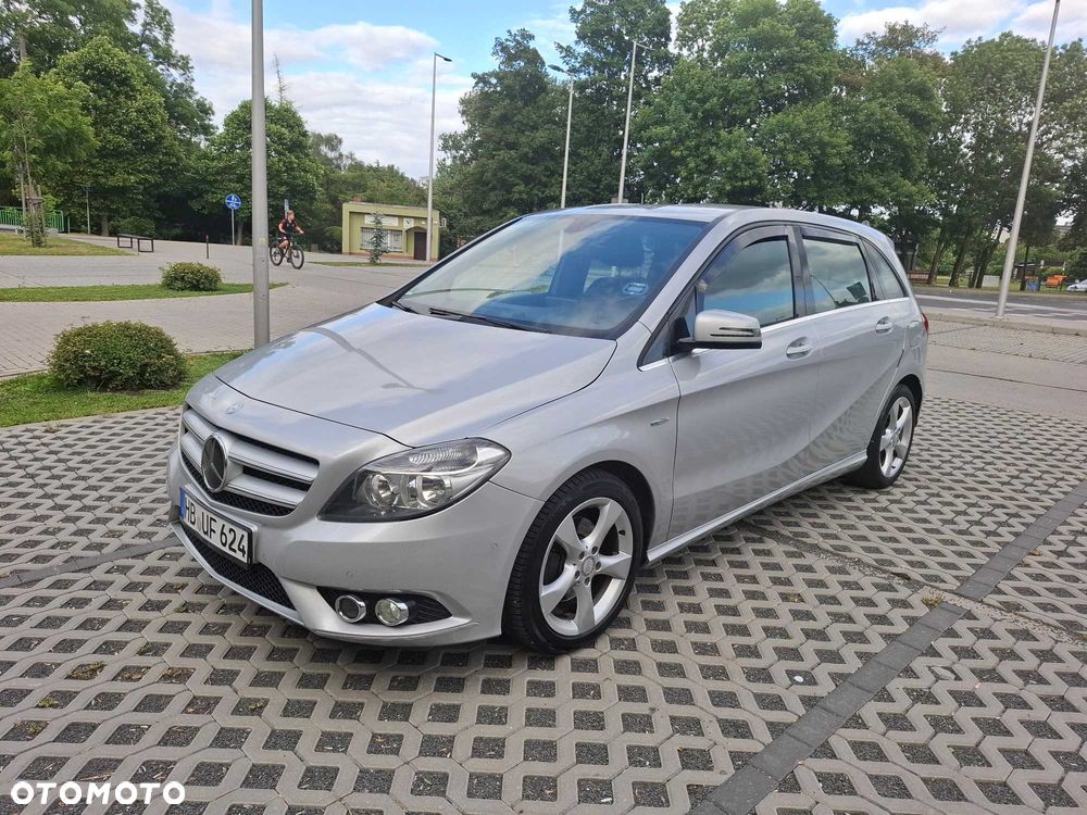 Mercedes-Benz Klasa B - 1