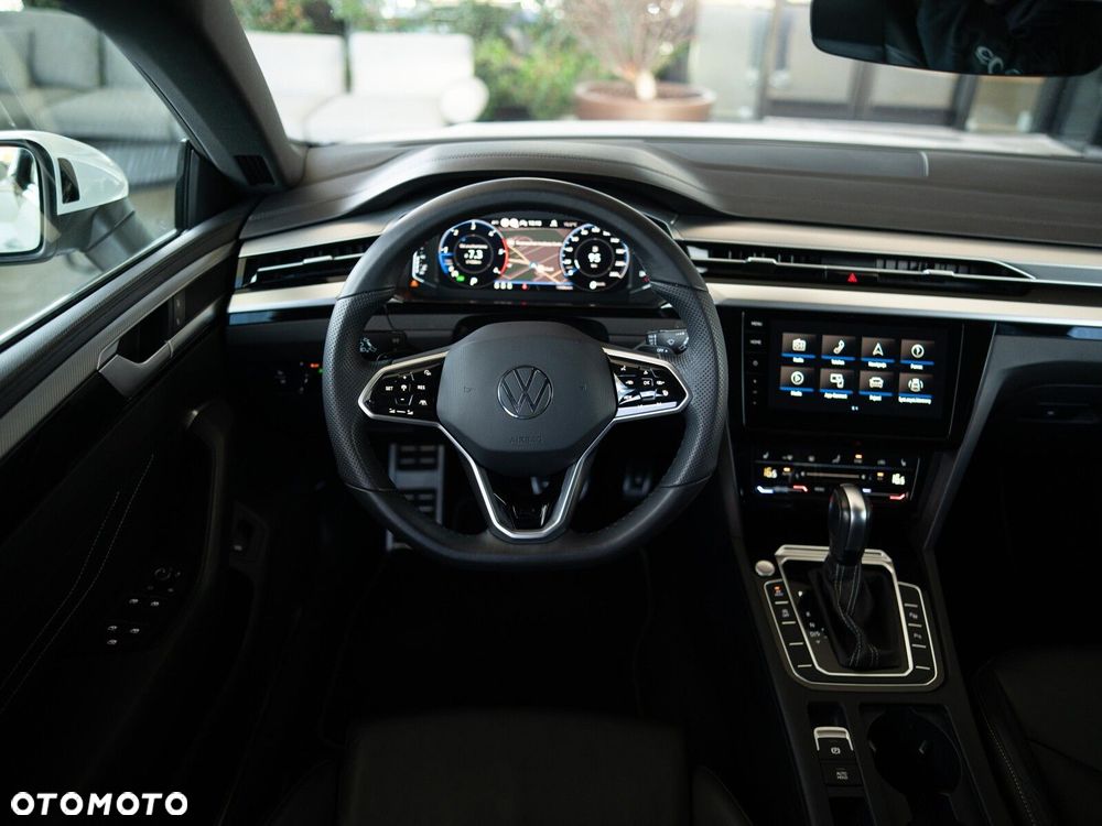 Volkswagen Arteon 2.0 TDI R-Line DSG - 17