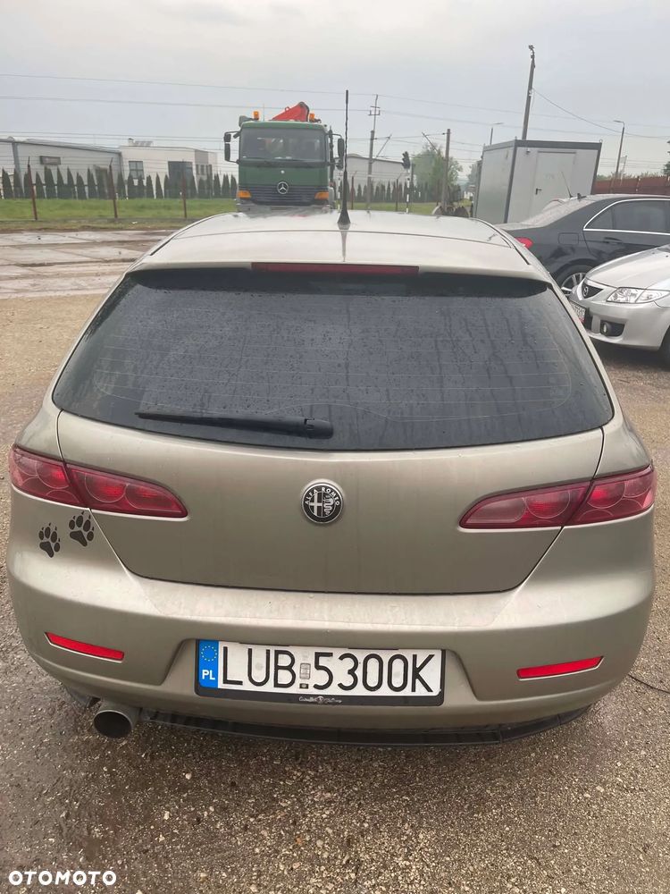 Alfa Romeo 159 - 2