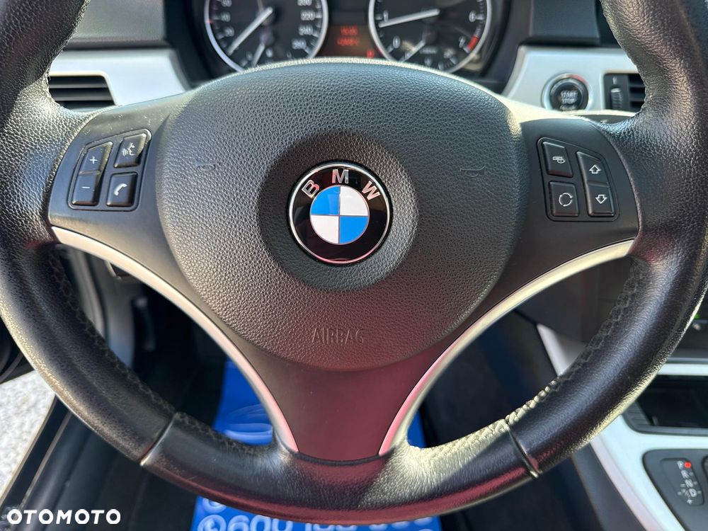 BMW Seria 3 318i Edition Lifestyle - 23