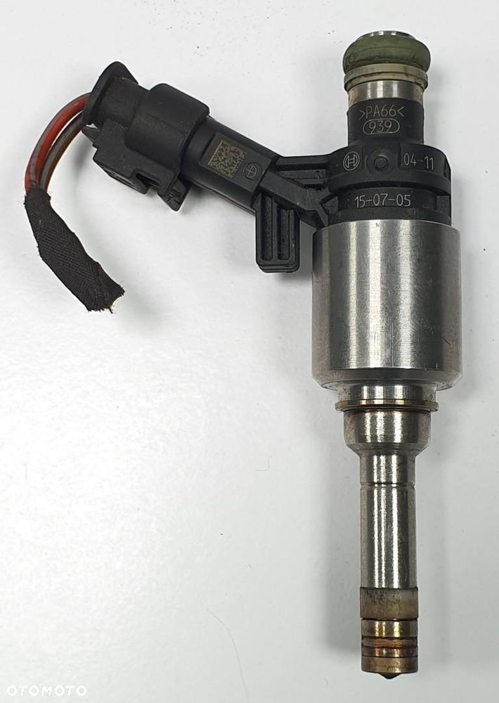 WTRYSK WTRYSKIWACZ AUDI A3 8P A4 B8 1.8 TFSI TSI 0261500160 - 1
