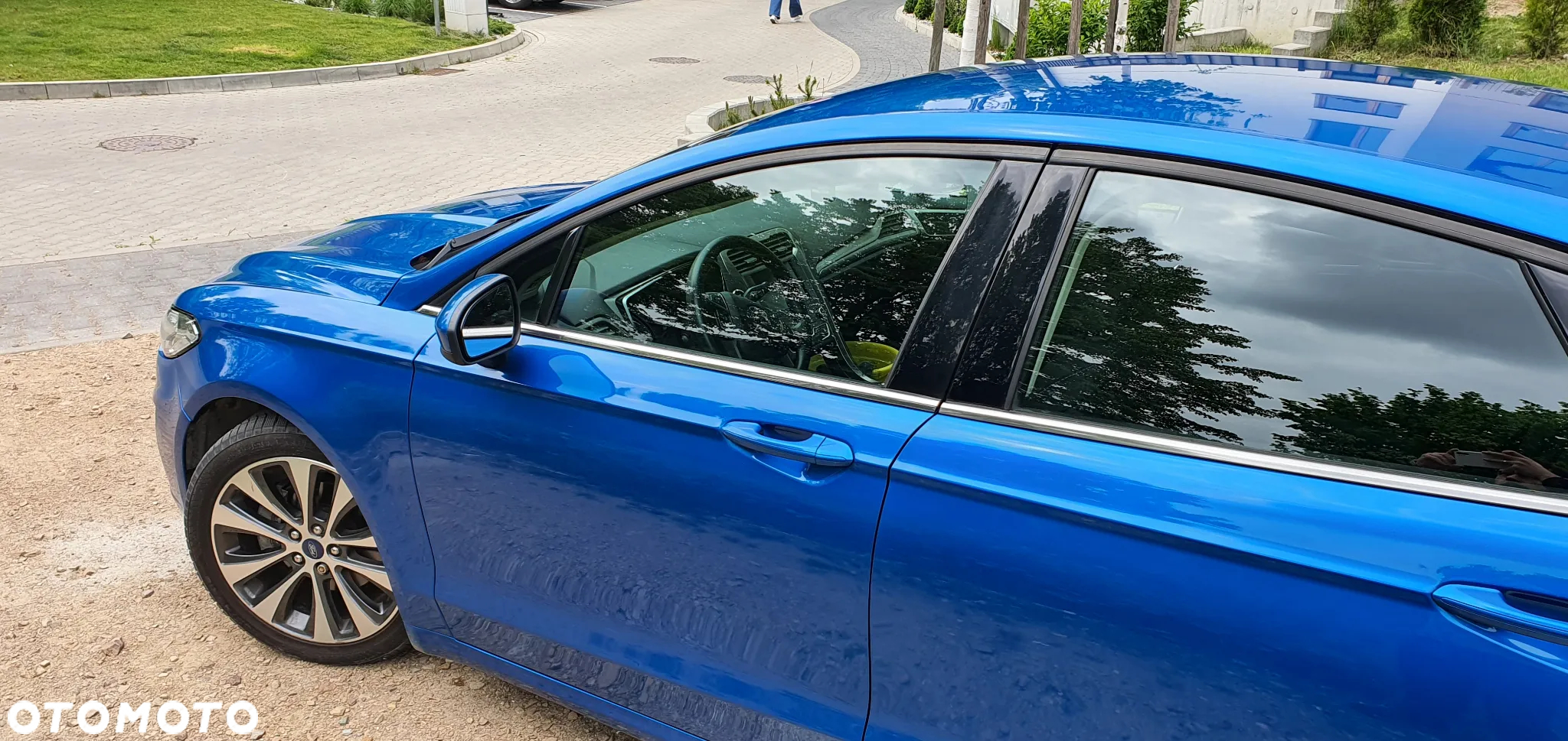 Ford Fusion - 4