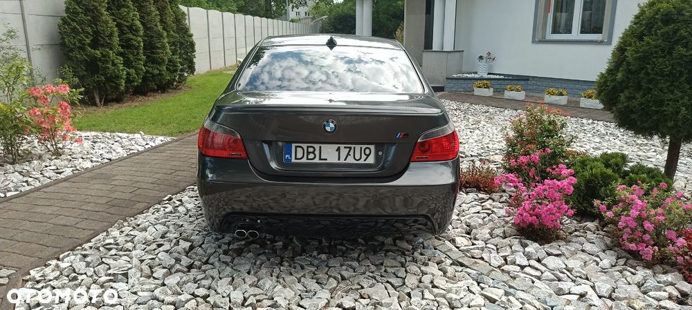 BMW Seria 5 525d - 4