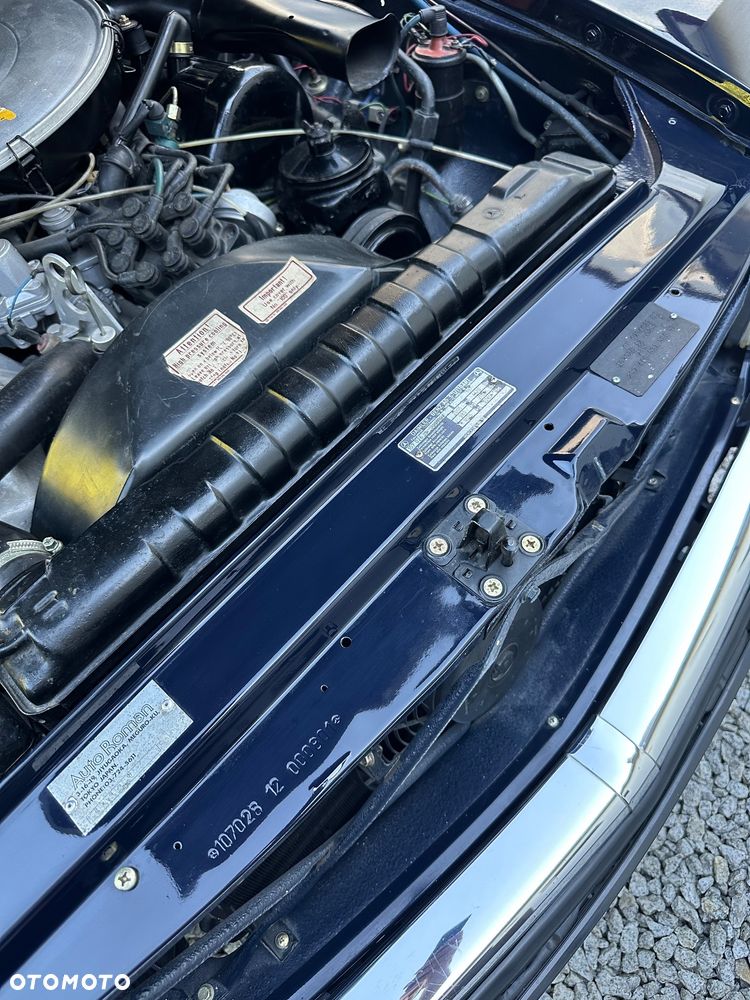 Mercedes-Benz SLC - 24