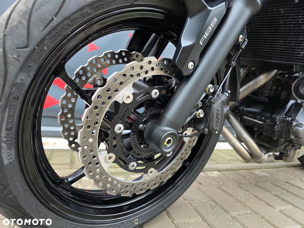 Kawasaki Z 650 - 15