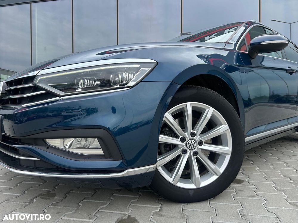 Volkswagen Passat 2.0 TDI SCR DSG Elegance - 34
