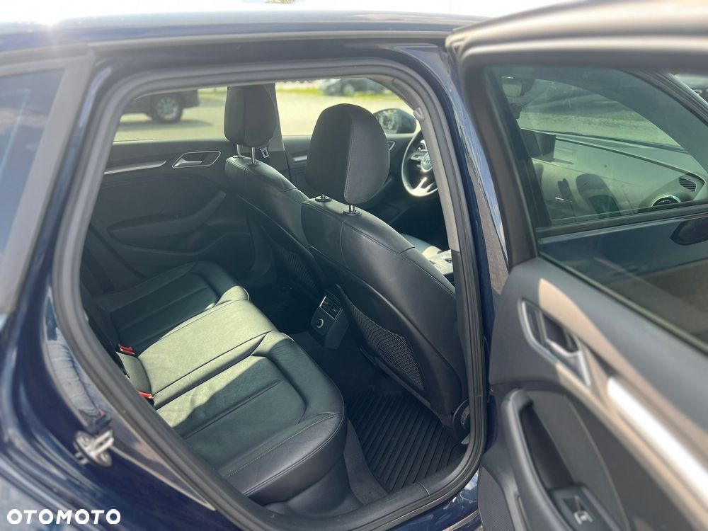 Audi A3 Sportback - 17