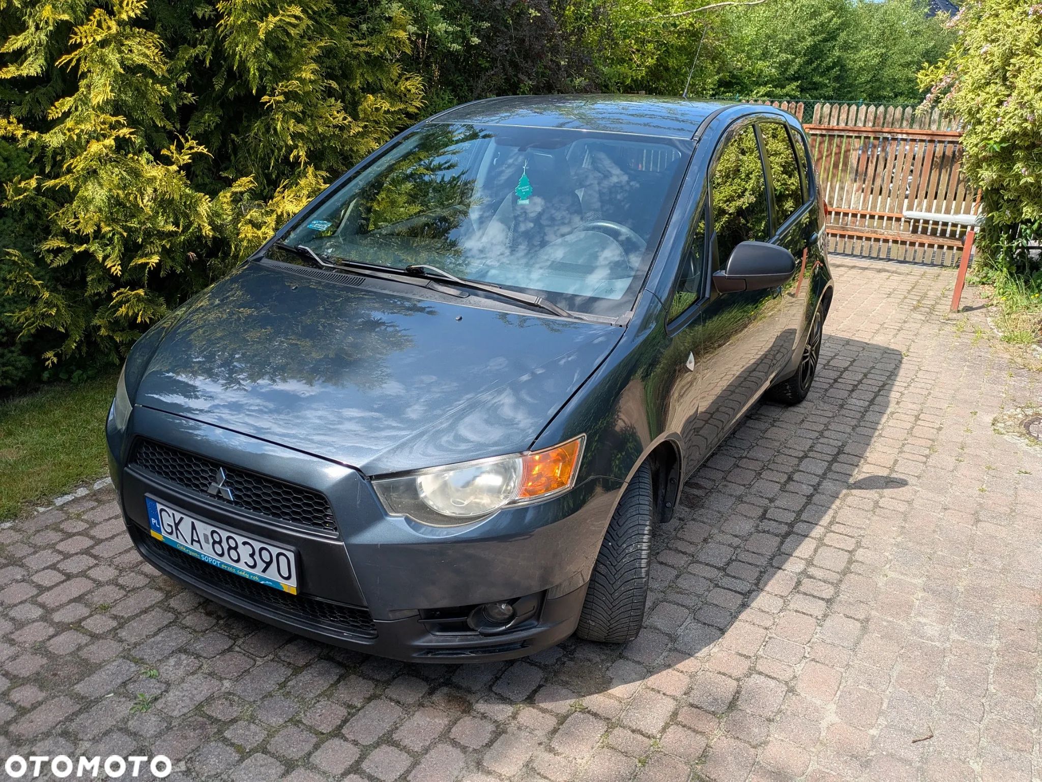 Mitsubishi Colt 1.3 Inform - 1