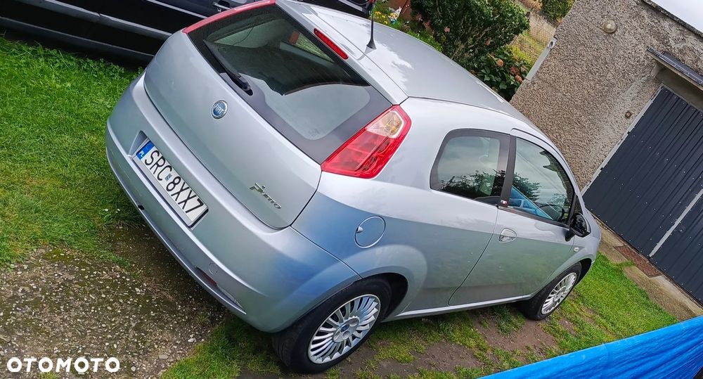 Fiat Grande Punto 1.3 Multijet 16V Dynamic - 4