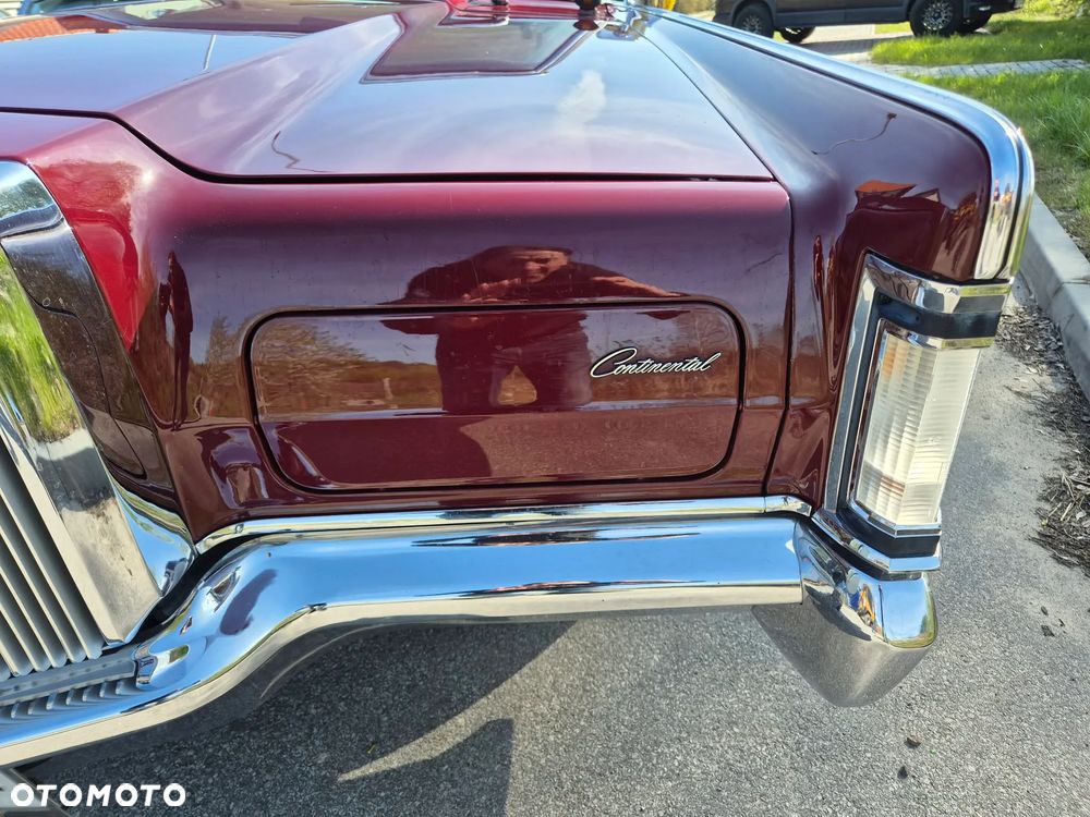 Lincoln Mark - 7