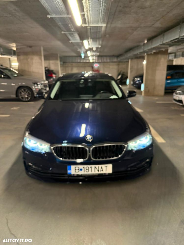 BMW Seria 5 520d Aut. Sport Line - 2
