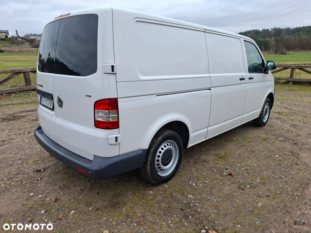 Volkswagen Transporter - 2