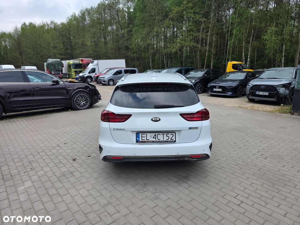 Kia Ceed 1.6 CRDi mHEV S - 5