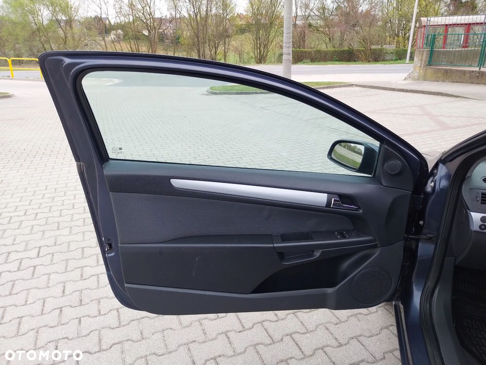 Opel Astra 1.8 Edition - 13