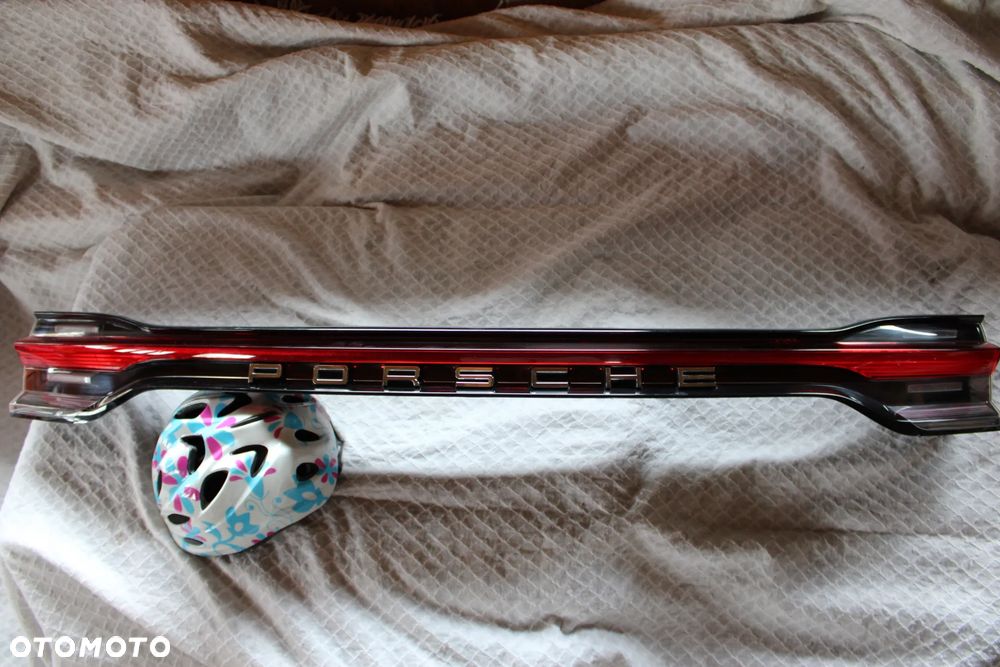 Lampa tylna Macan Lift - 1