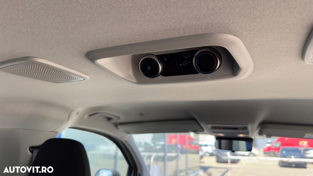 Ford Transit Custom - 14