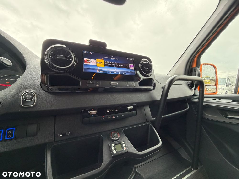Mercedes-Benz Sprinter 517 - 16