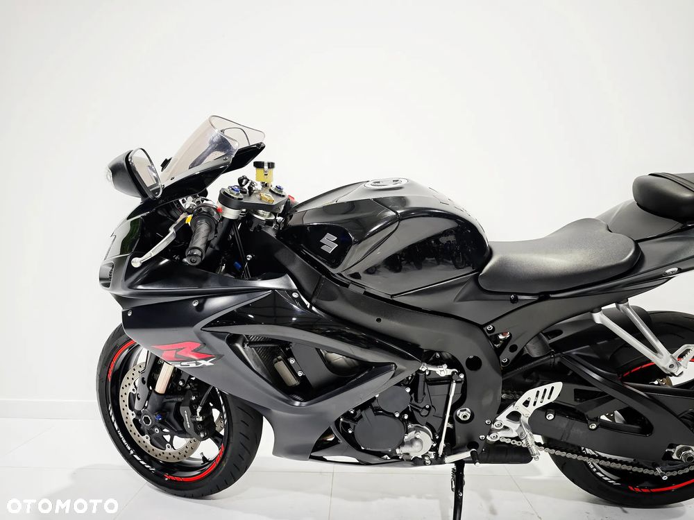 Suzuki GSX-R - 12