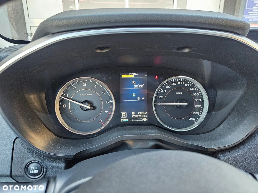 Subaru XV 2.0i Exclusive (EyeSight) Lineartronic - 25