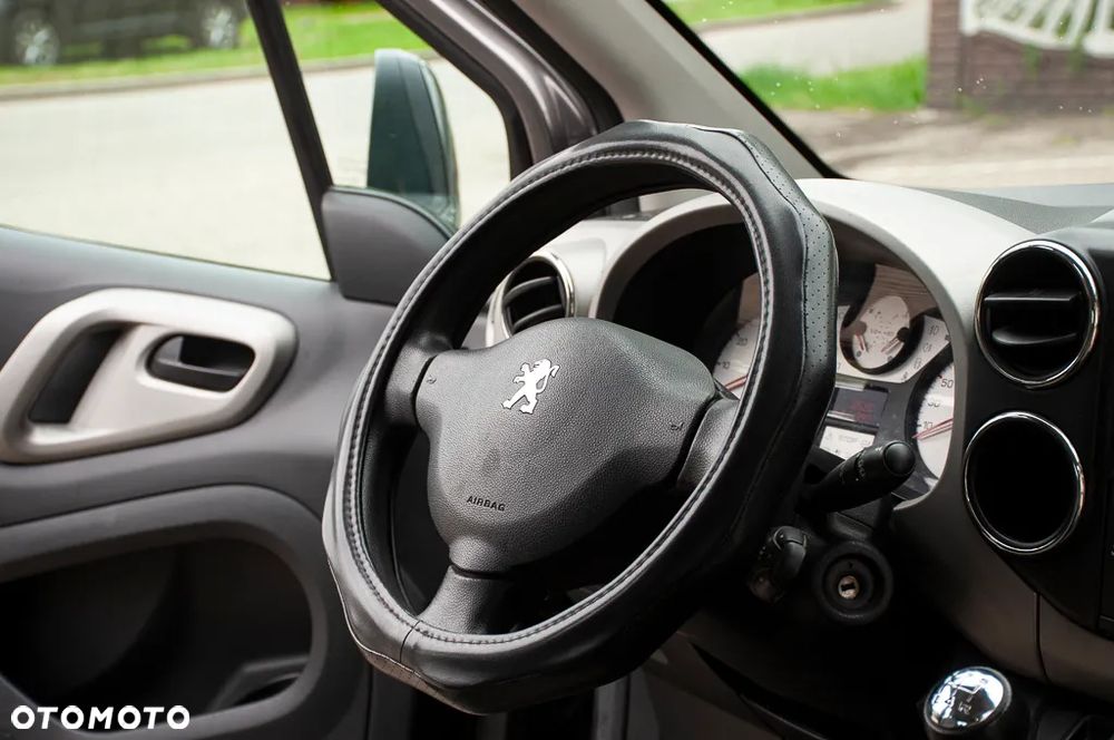 Peugeot Partner HDi FAP 110 Premium - 26