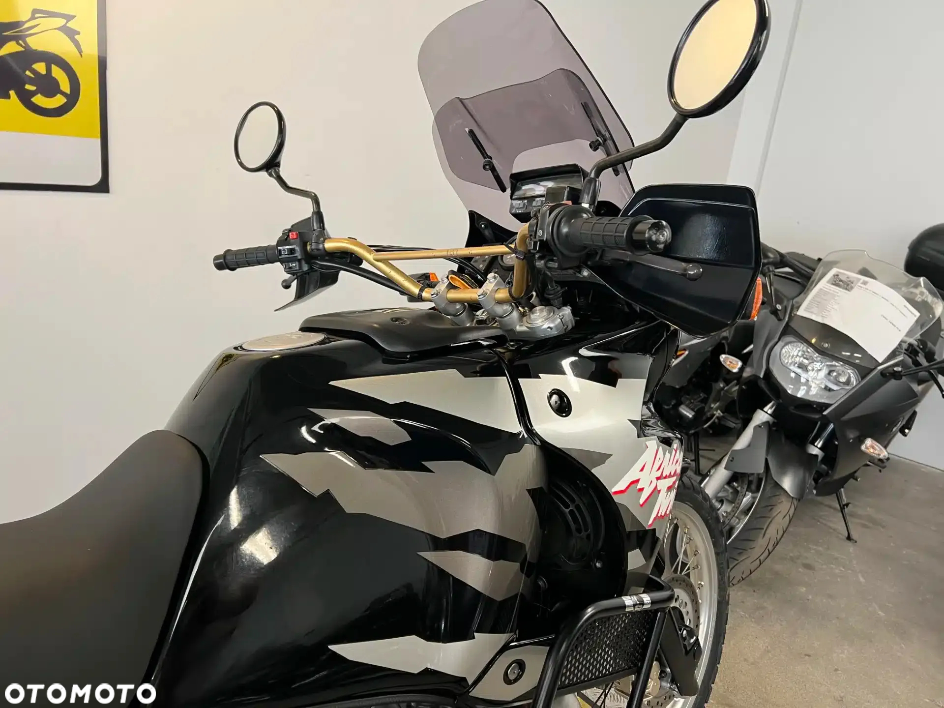 Honda XRV - 16