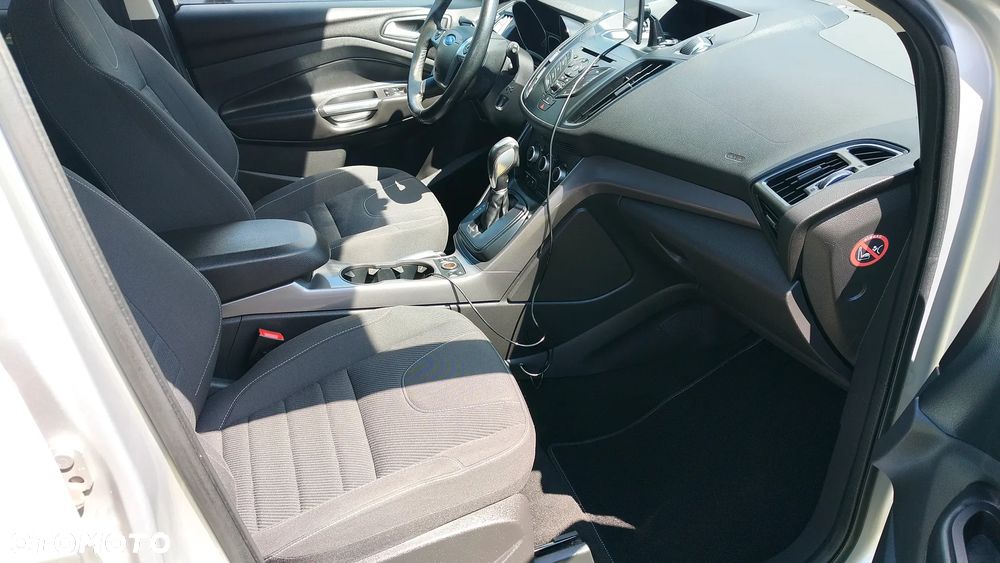 Ford Kuga 2.0 TDCi 4x4 SYNC - 6