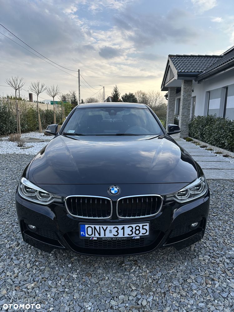 BMW Seria 3 320d xDrive M Sport - 11