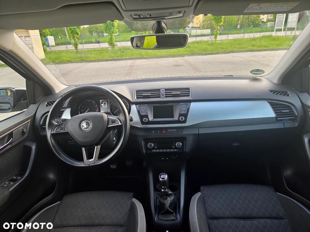 Skoda Fabia 1.0 MPI Joy - 8