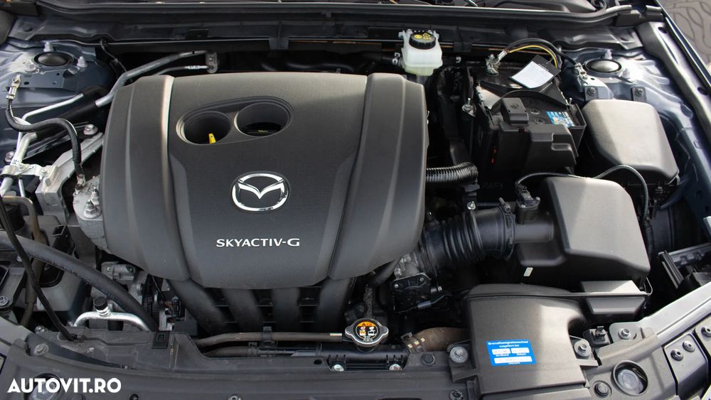 Mazda 3 SKYACTIV-G 2.0 M-Hybrid - 21