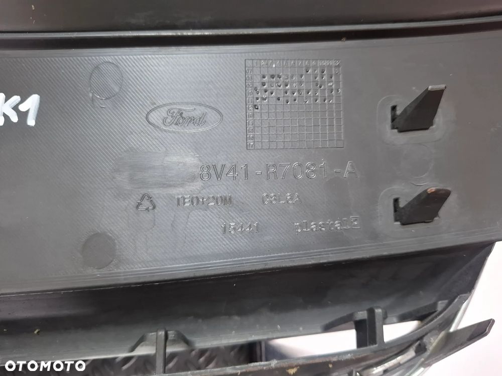 Grill atrapa Ford Kuga MK1 2012 rok nr 8V41R7081A - 5