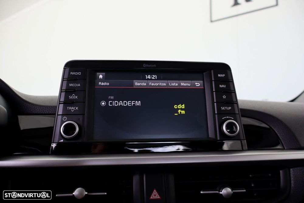 Kia Picanto 1.0 CVVT EX 4AT - 32