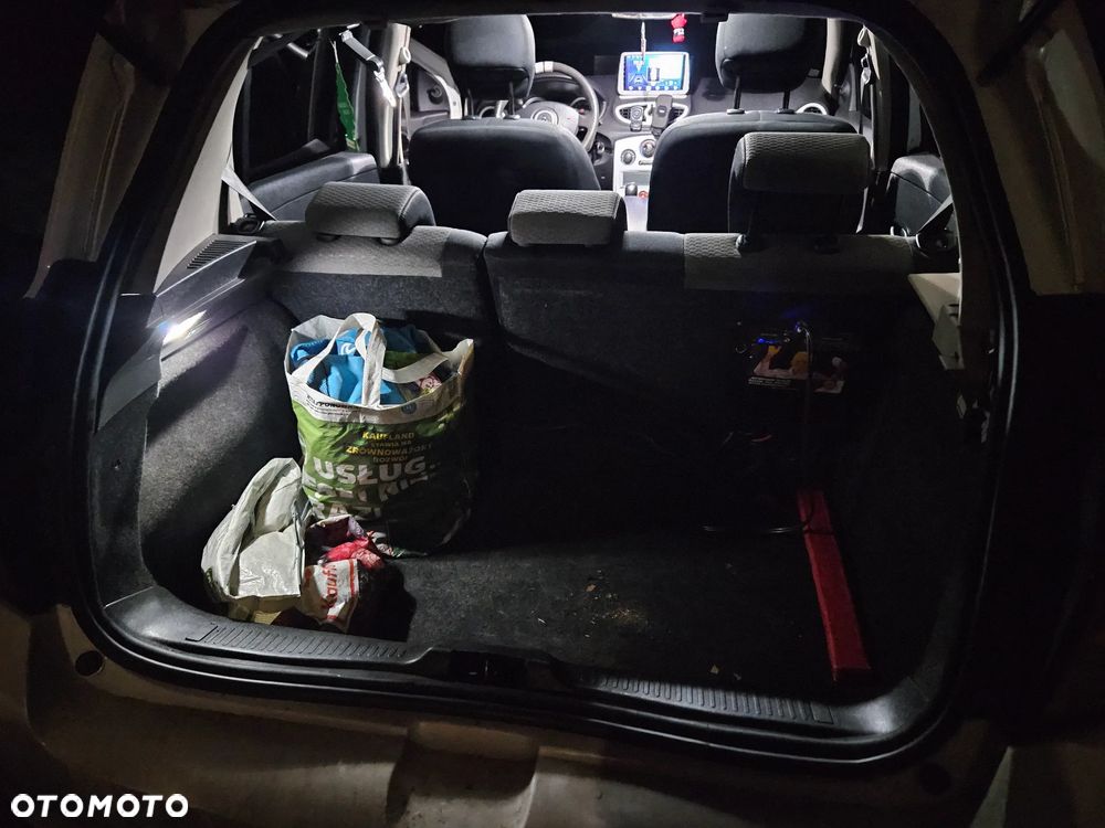 Renault Clio 1.5 dCi Alize - 15