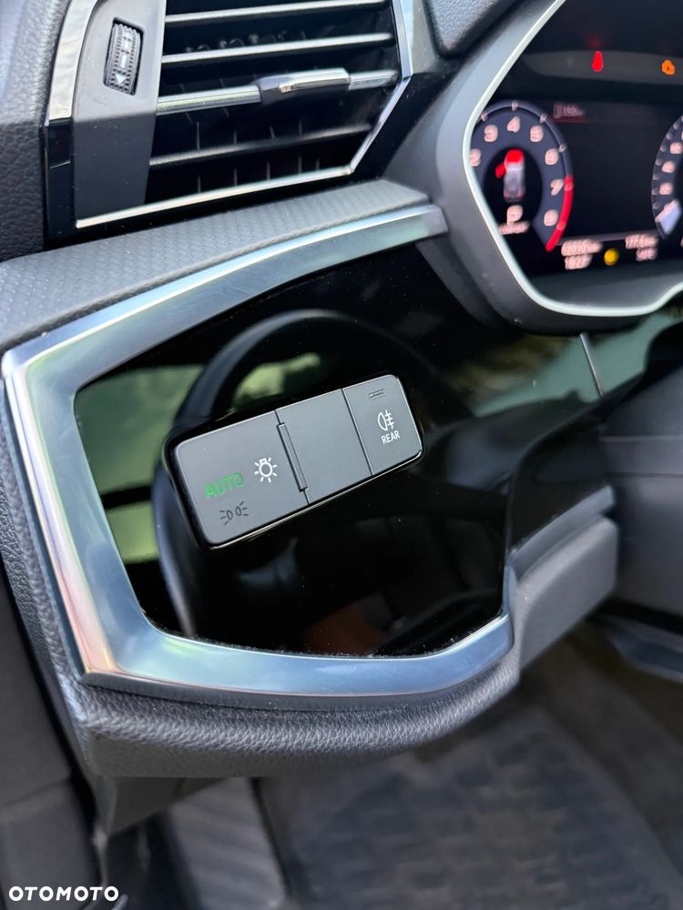 Audi Q3 45 TFSI Quattro S Line S tronic - 8