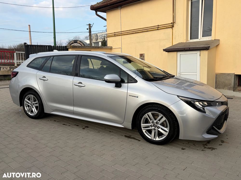 Toyota Corolla 1.8 HSD Business - 9