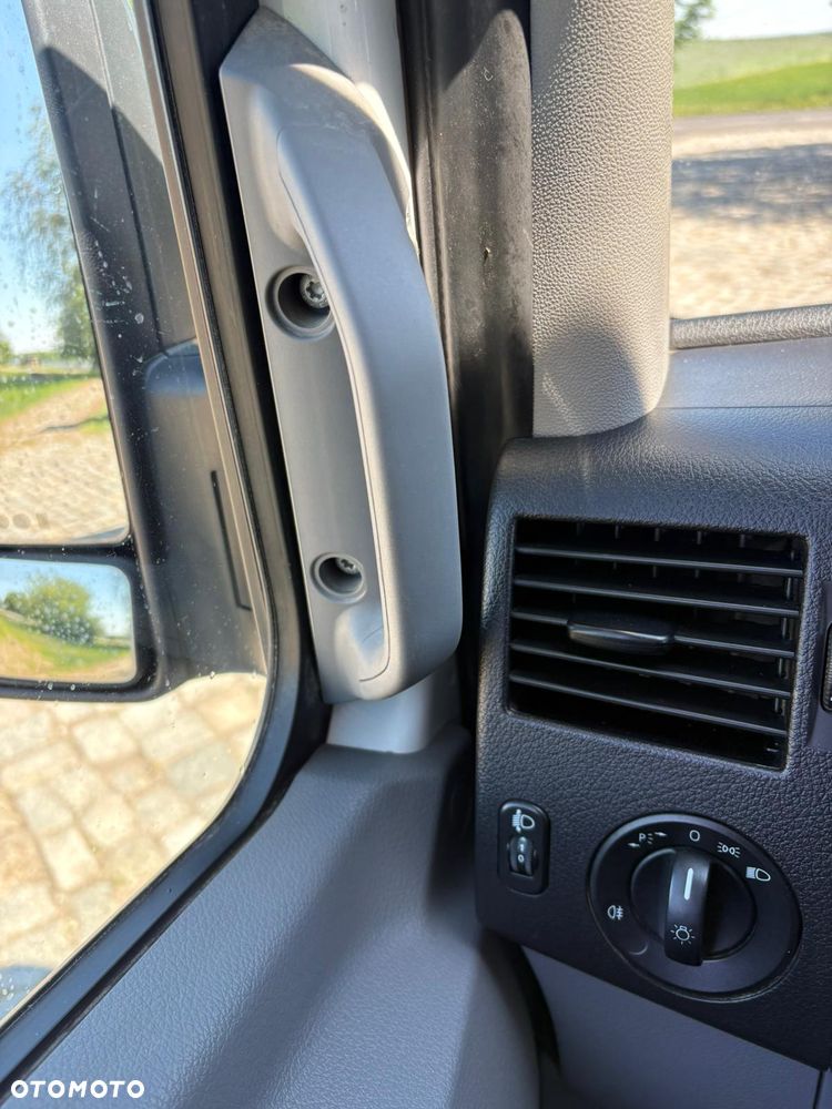 Volkswagen CRAFTER - 12