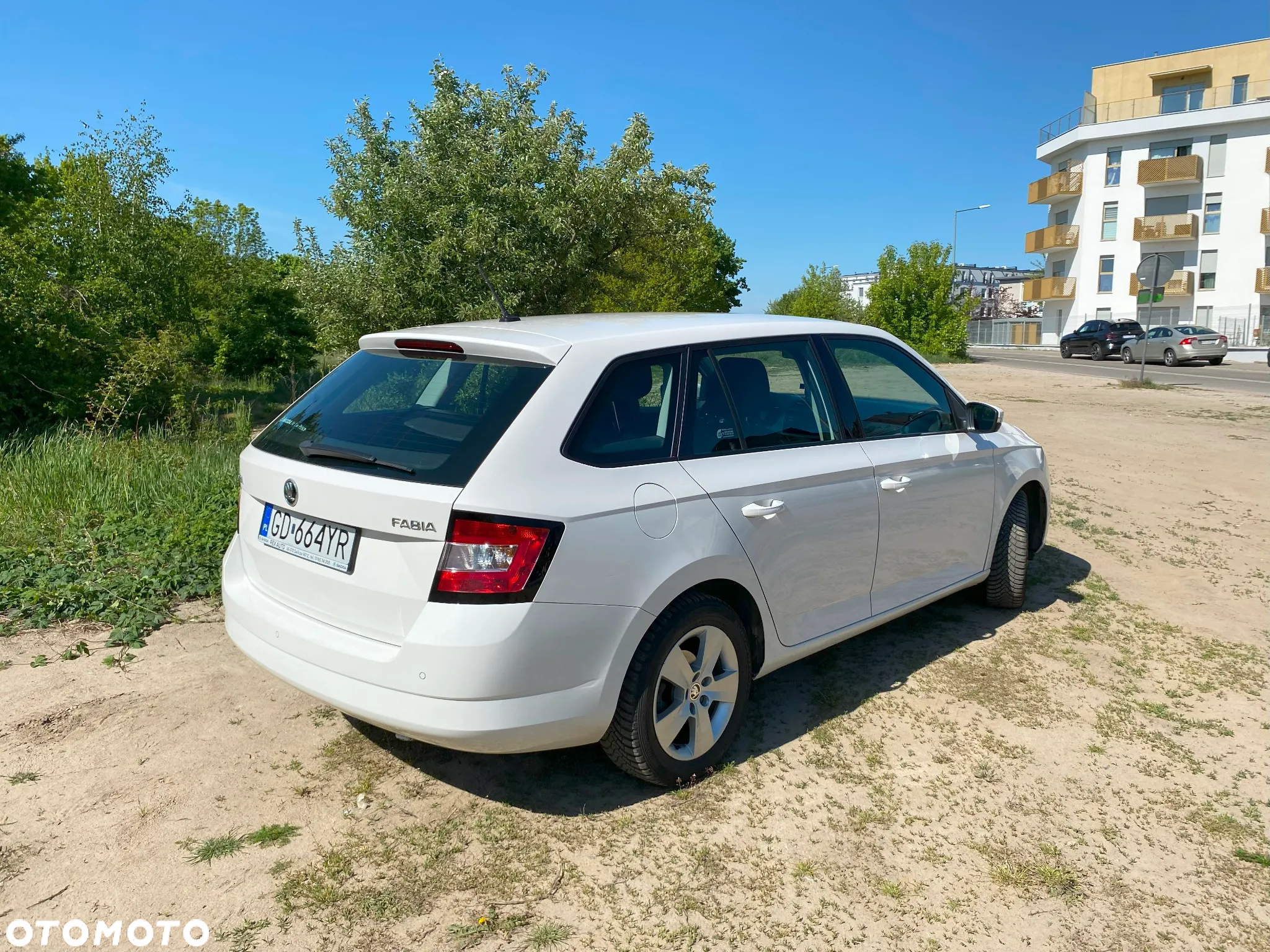 Skoda Fabia 1.0 TSI Ambition - 2