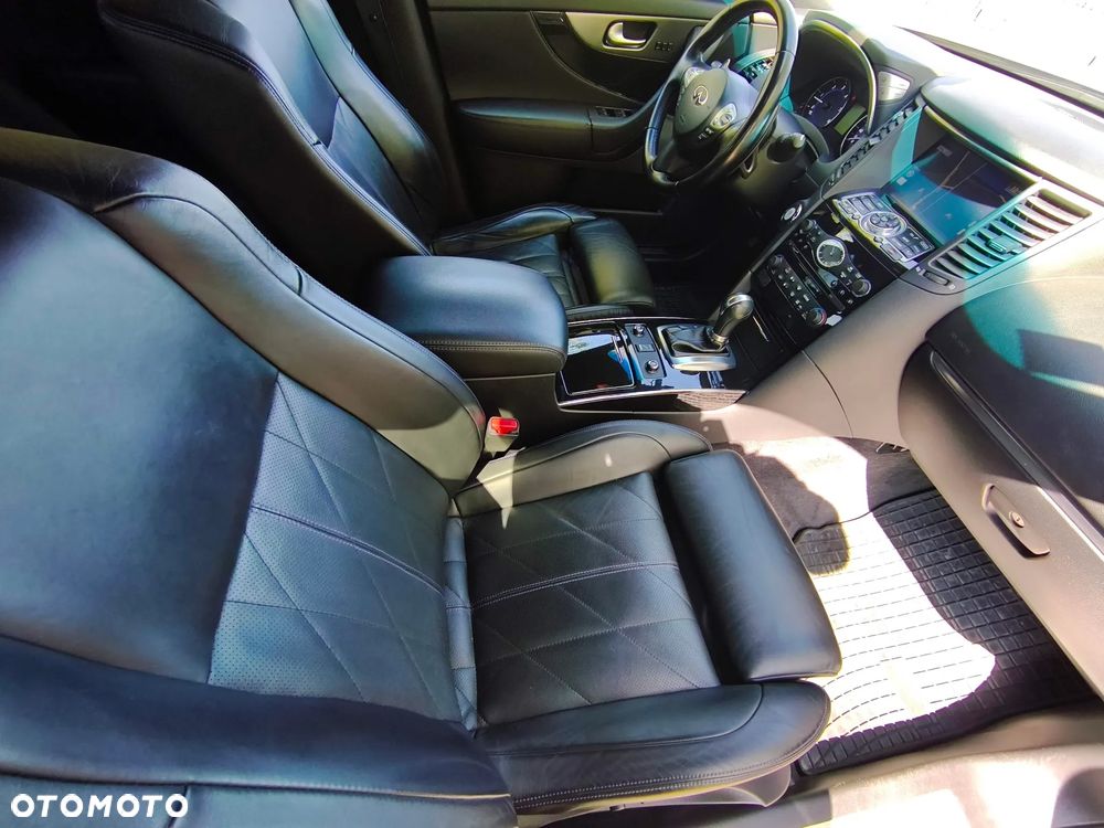 Infiniti QX70 3.0d S Design - 21