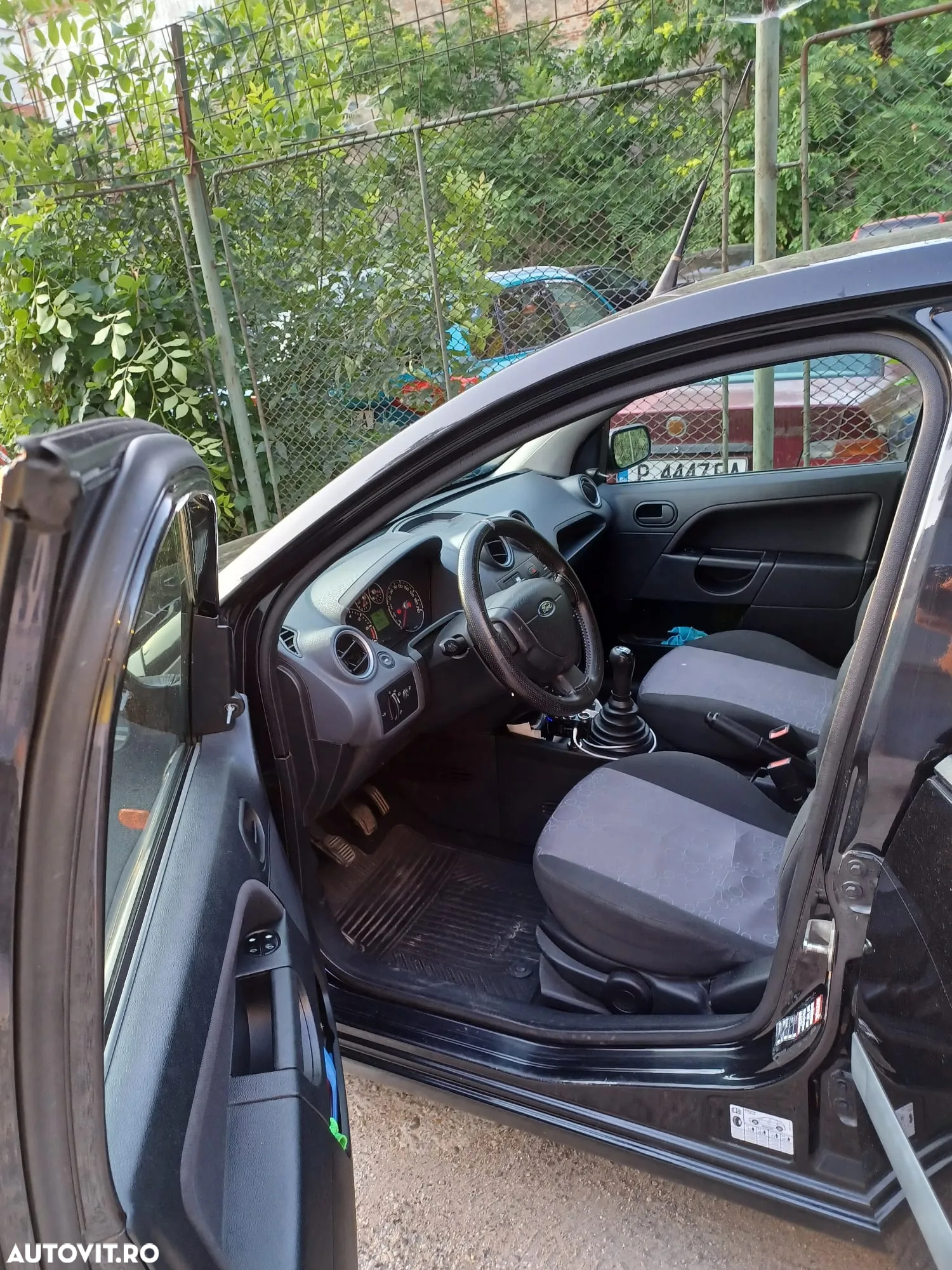 Ford Fiesta 1.4i Comfort - 9