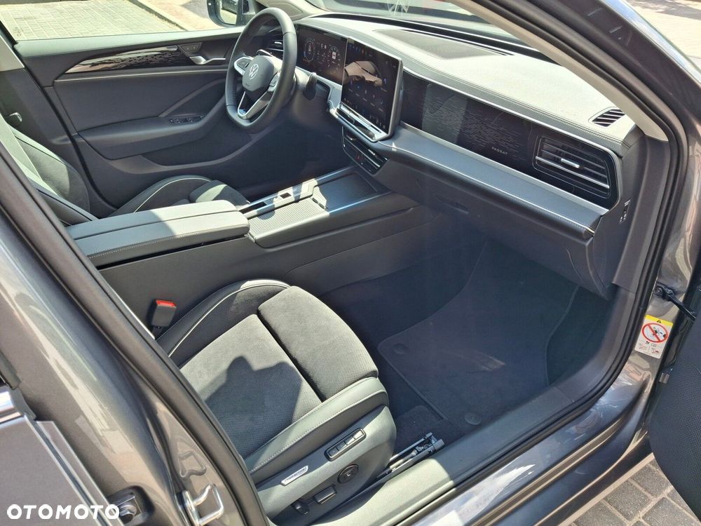 Volkswagen Passat - 21