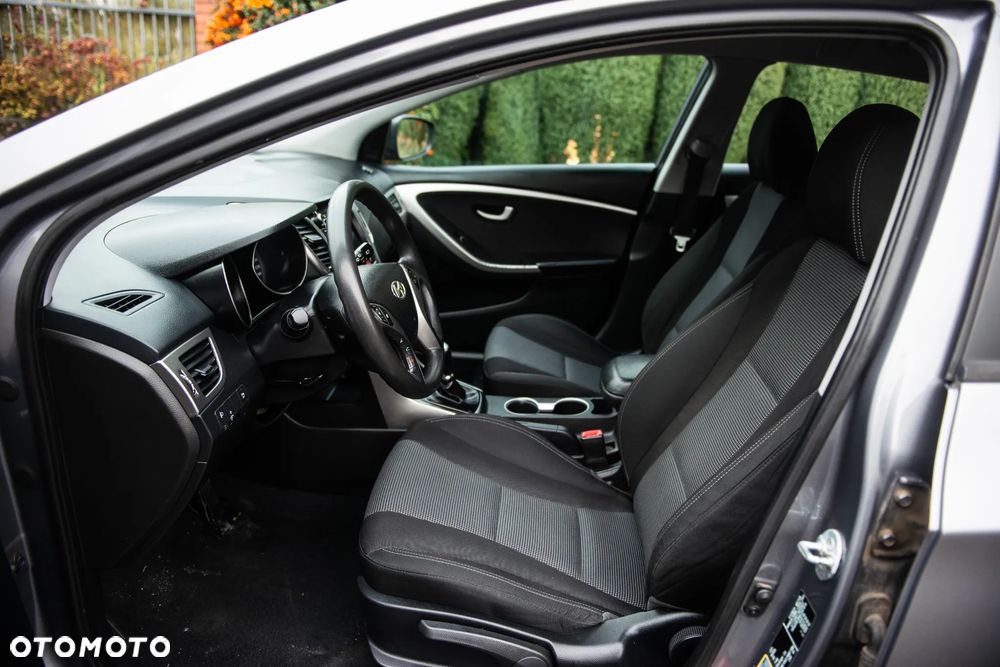 Hyundai i30 1.4 CRDi Premium - 18