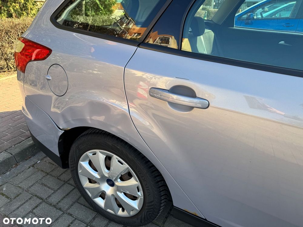 Ford Focus 1.6 Trend - 20