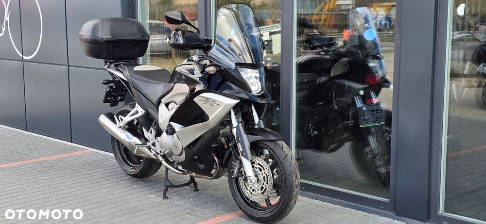 Honda VFR - 6