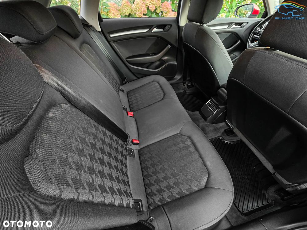 Audi A3 Sportback 2.0 TDI Attraction - 16