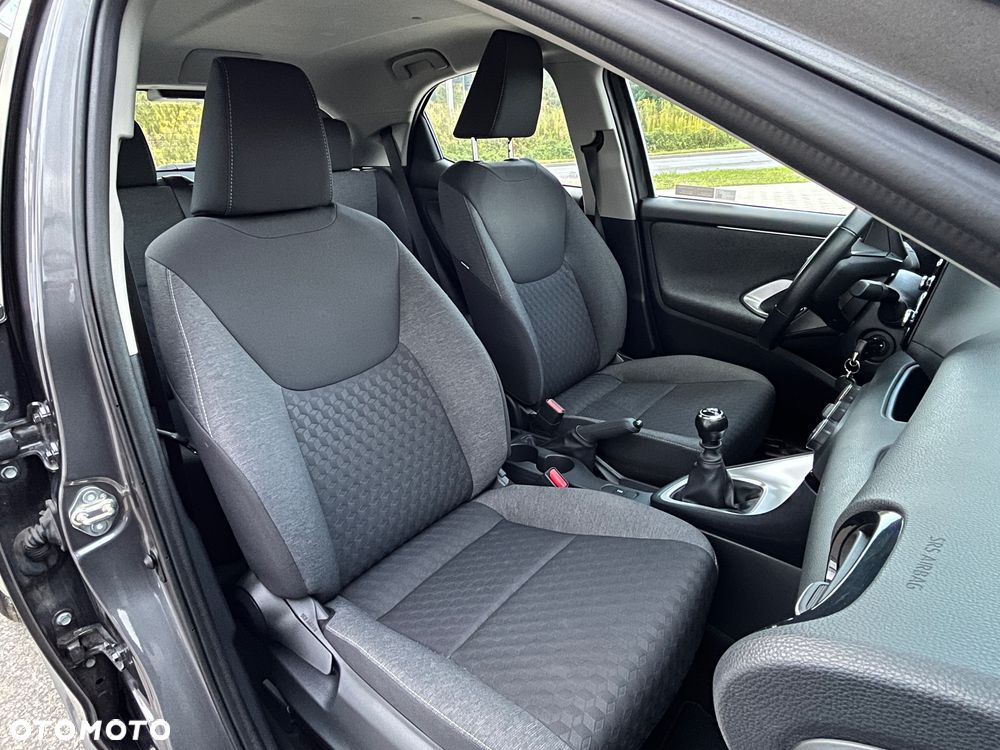 Toyota Yaris 1.5 Comfort - 16