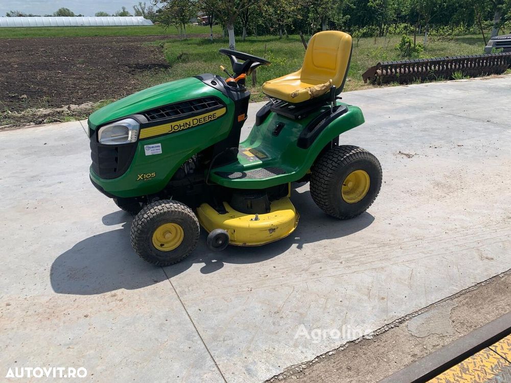 John Deere X 105 auto - 1