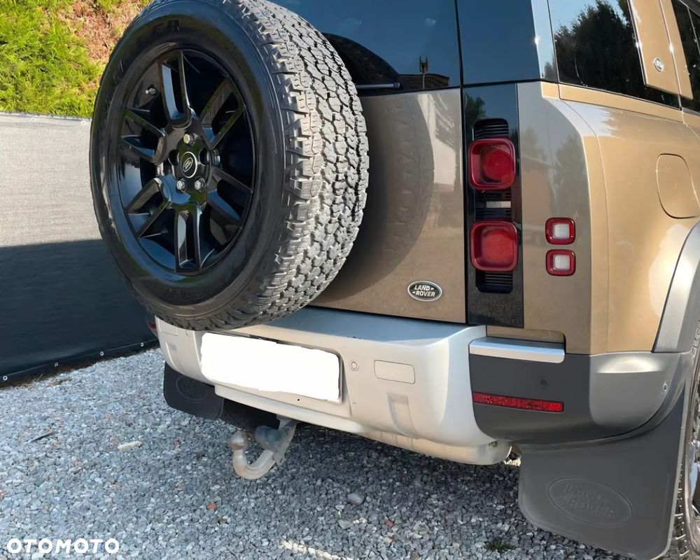 Land Rover Defender - 15