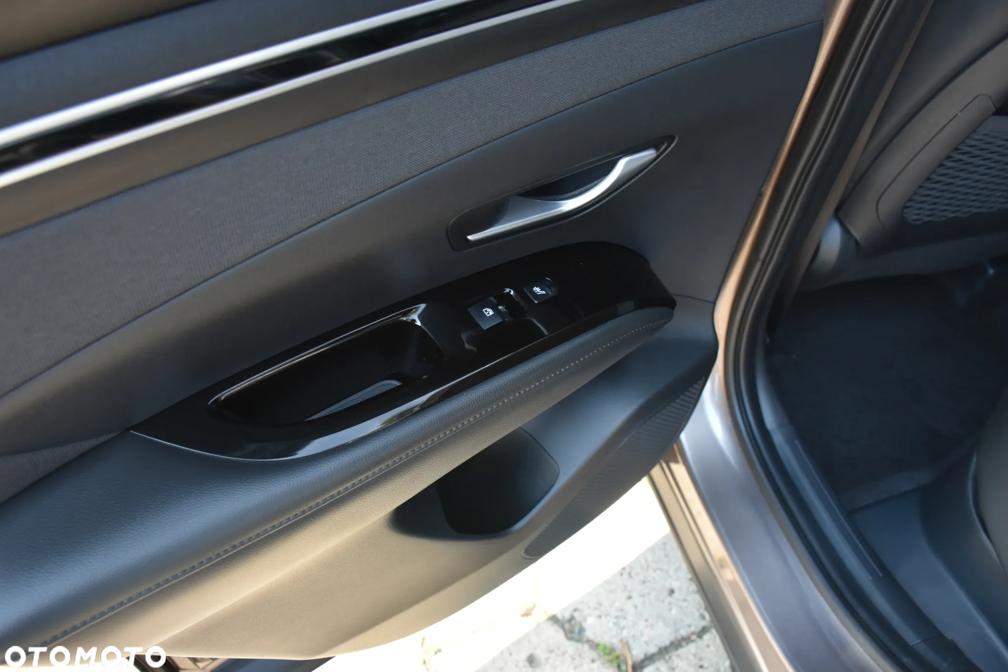 Hyundai Tucson 1.6 T-GDi HEV Executive 4WD - 18